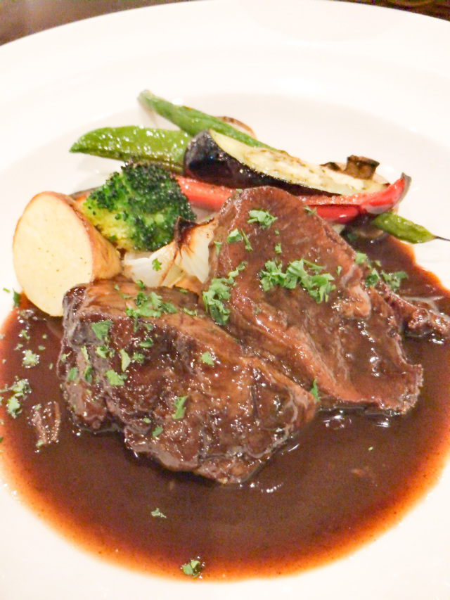 3位 下町のめちゃうまワイン食堂『Wine Bar & Restaurant Bouteille』東京