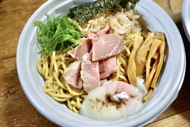 【RAMEN渦雷】神奈川を代表するラーメン店の店主が営むラーメン屋