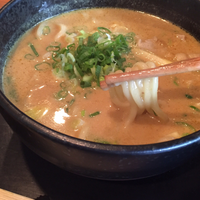 【手打ち釜あげうどん 禅】