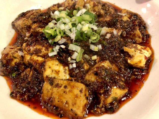 病みつきになる魅惑の”カレー”と癖になる極上の”麻婆豆腐”！あなたはどっちが好き！？in 大阪