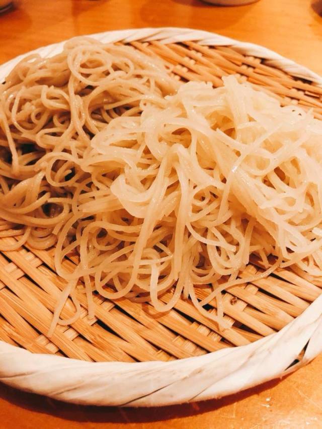【手打ちそば 舞鶴】高崎の変わった蕎麦店!