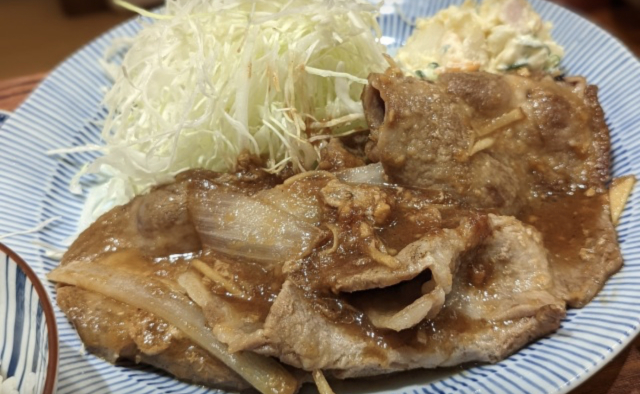 東京駅周辺で美味しい安うまランチが食べれるお店3選