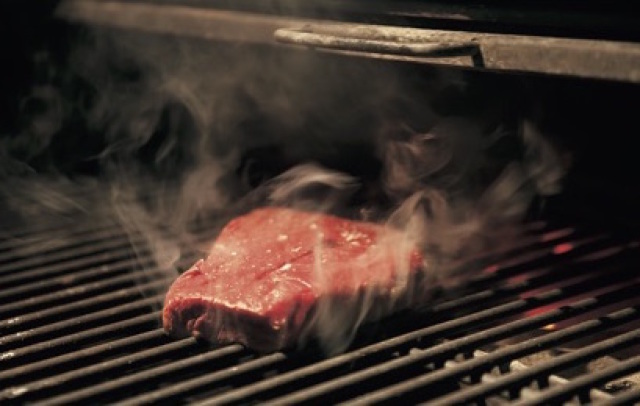 とにかく肉に食らいつきたい！という方必見！都内で食べられる最強ステーキ３店！