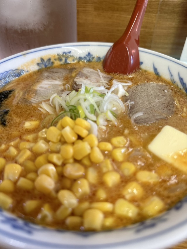 【華宴(カエン)】帯広なのに濃厚豚骨ラーメンのお店