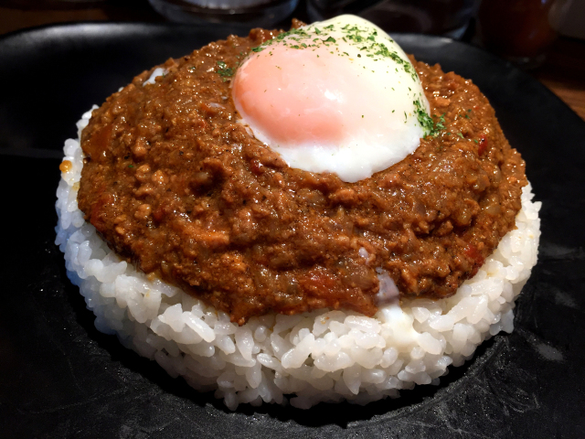テリヤキ編集部が選ぶ東京都内で映えて美味しい絶品カレーショップ3選！