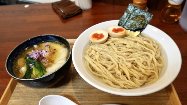【中華そば 千乃鶏】千里眼の系譜が放つガッツリ系清湯!鰹昆布水つけ麺の新たなカタチ!