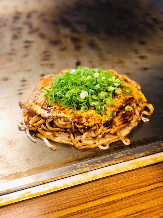 広島にてお好み焼きを食べるならココ！本場で食べる美味しいお好み焼き３選！