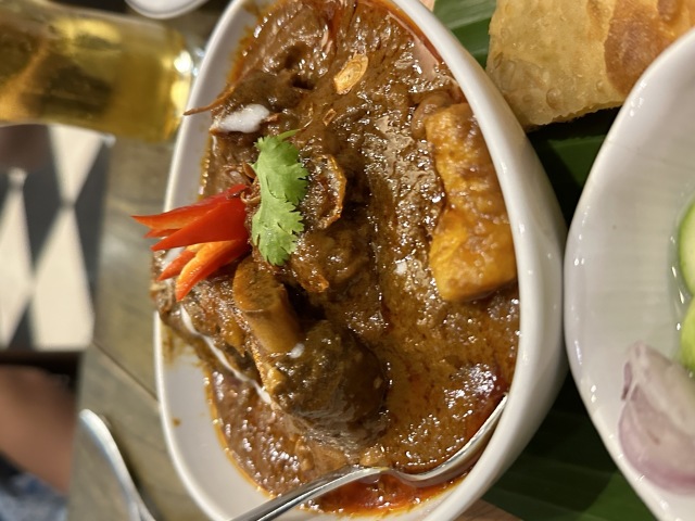 美食の都・バンコクで味わう！タイ料理・かき氷・カオマンガイ、必食の