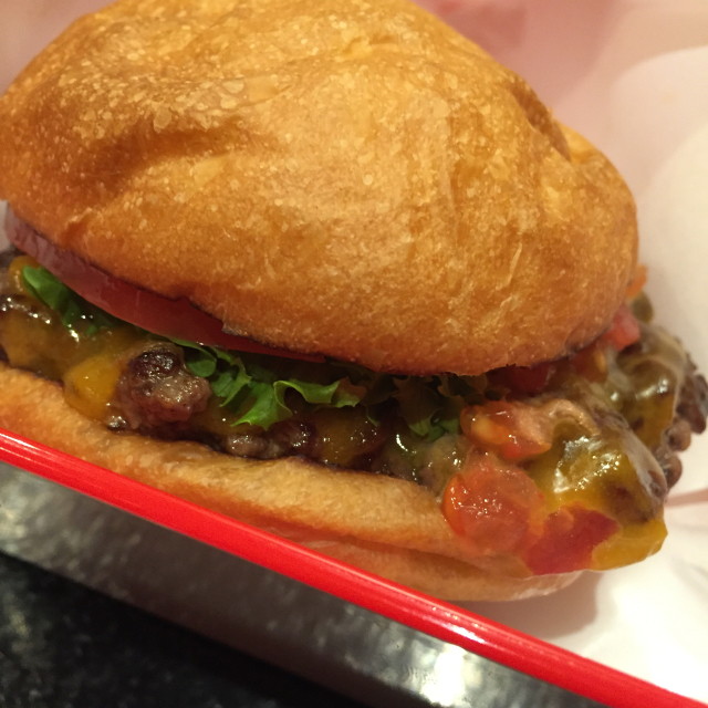 HENRY'S BURGER