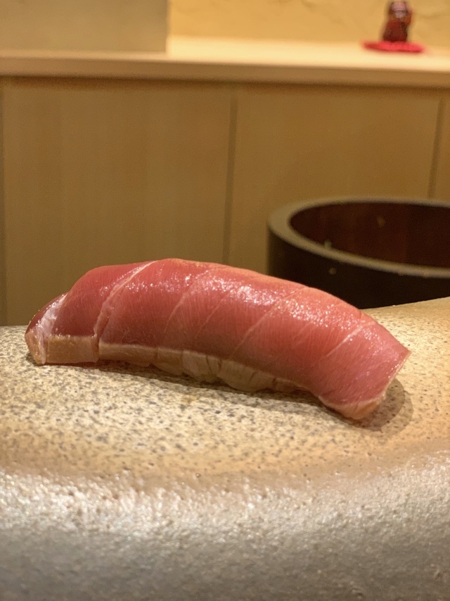 すしうえだ