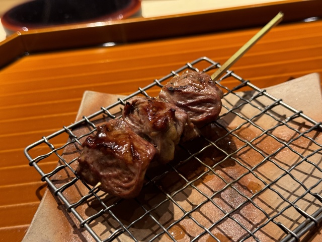 美味しい焼鳥と一品料理を味わえる！常に新しい驚きと美味しさを提供​​​​​​​​​​​​​​​​