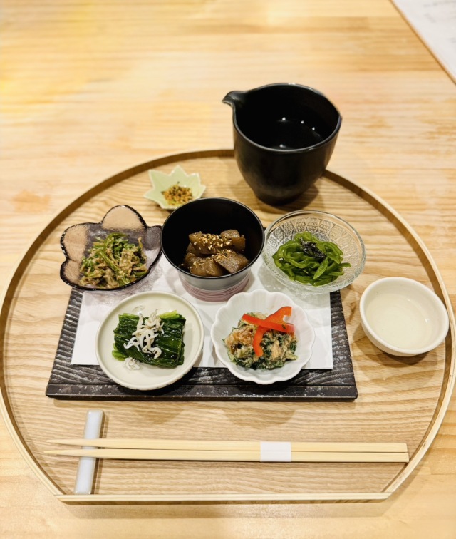 ◯◯◯だから、「あけび」。。。