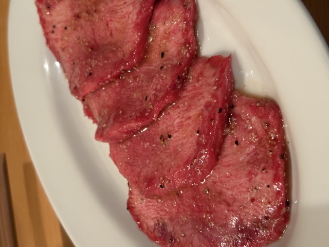 自家製タレが絶品の牛タンが人気の焼肉店