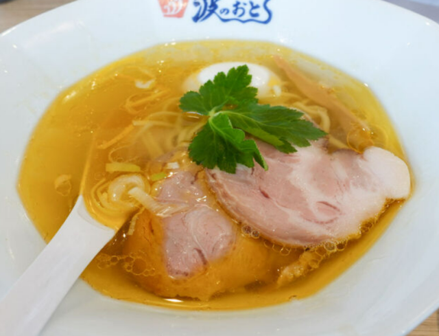 クリアーな味の中華そば