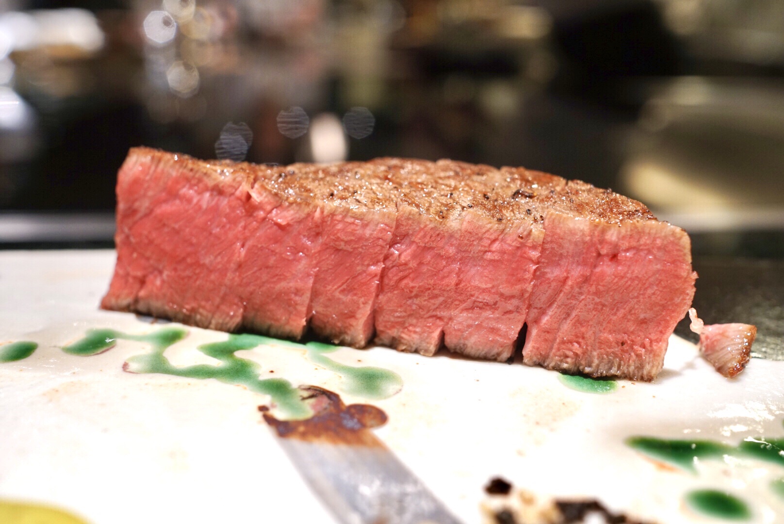 全世界に会員は30名のみ！究極のレストラン【HIBACHI】でオフ会！