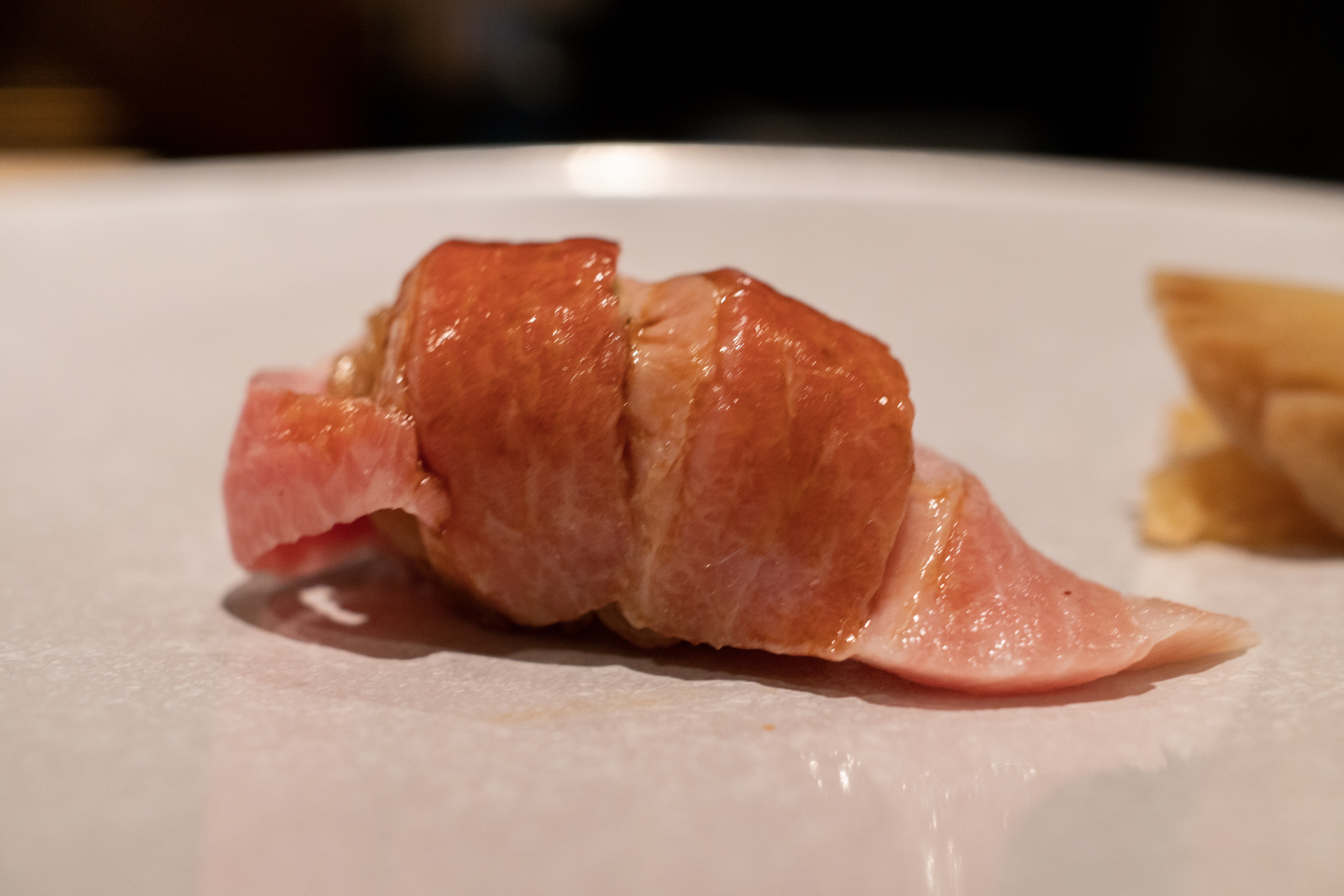 熟成させた鮨！？ 話題沸騰中の「熟成鮨 万」
