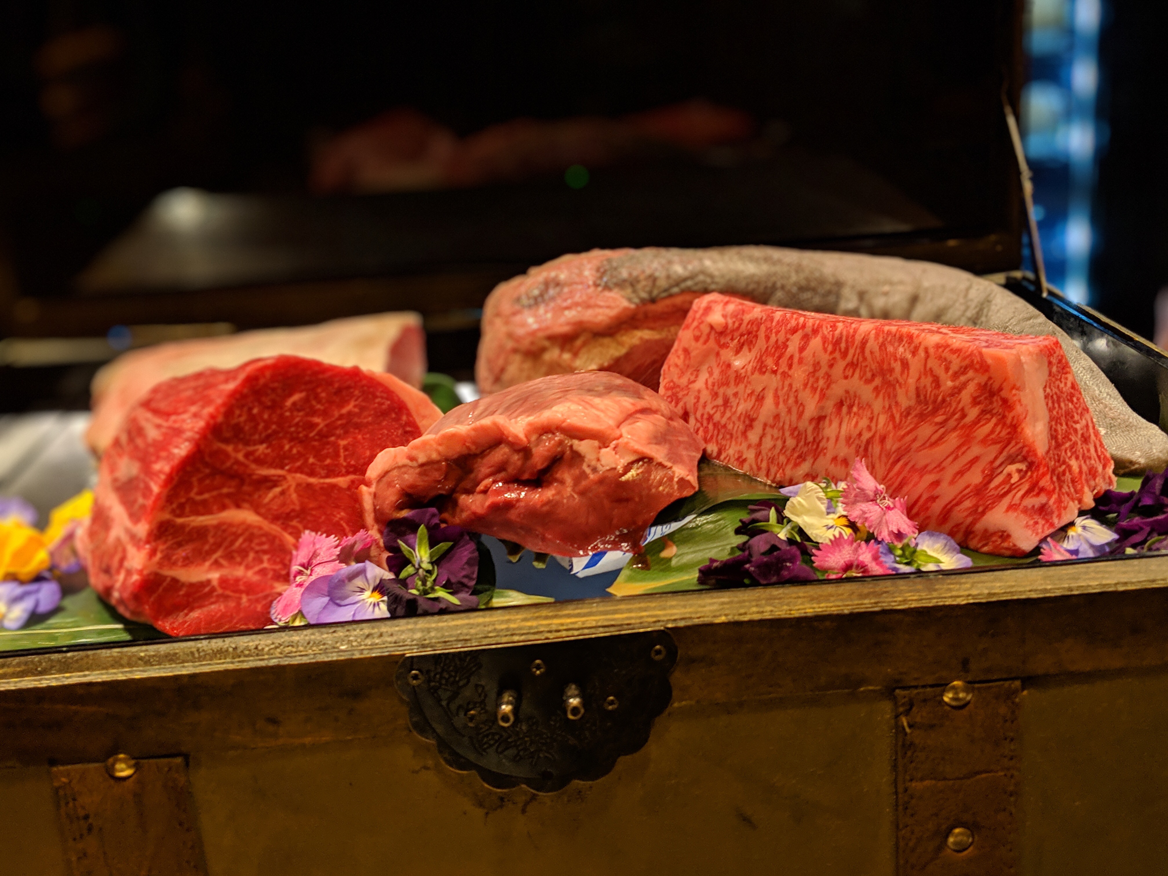 西麻布『焼肉~TEN~』は必訪！選りすぐりの肉を究極の焼肉で味わう！
