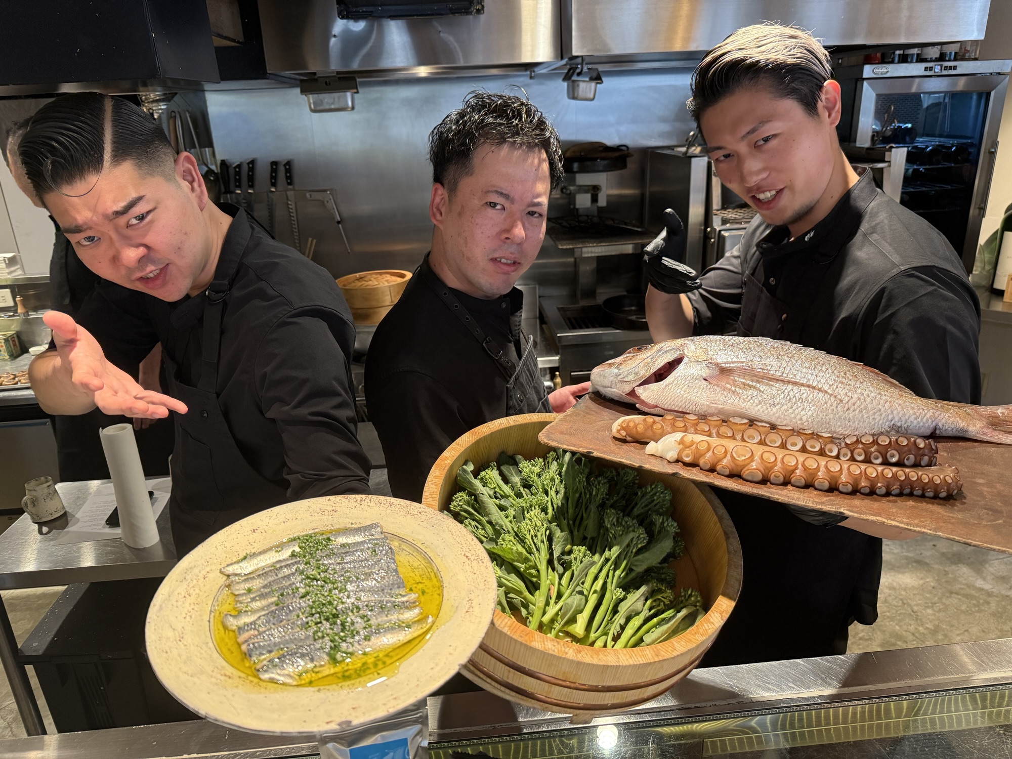 朝9時、西麻布。炭火とコメで目覚める――WAGYUMAFIAが仕掛けた“バルセロナ・タパス”60分の誘惑